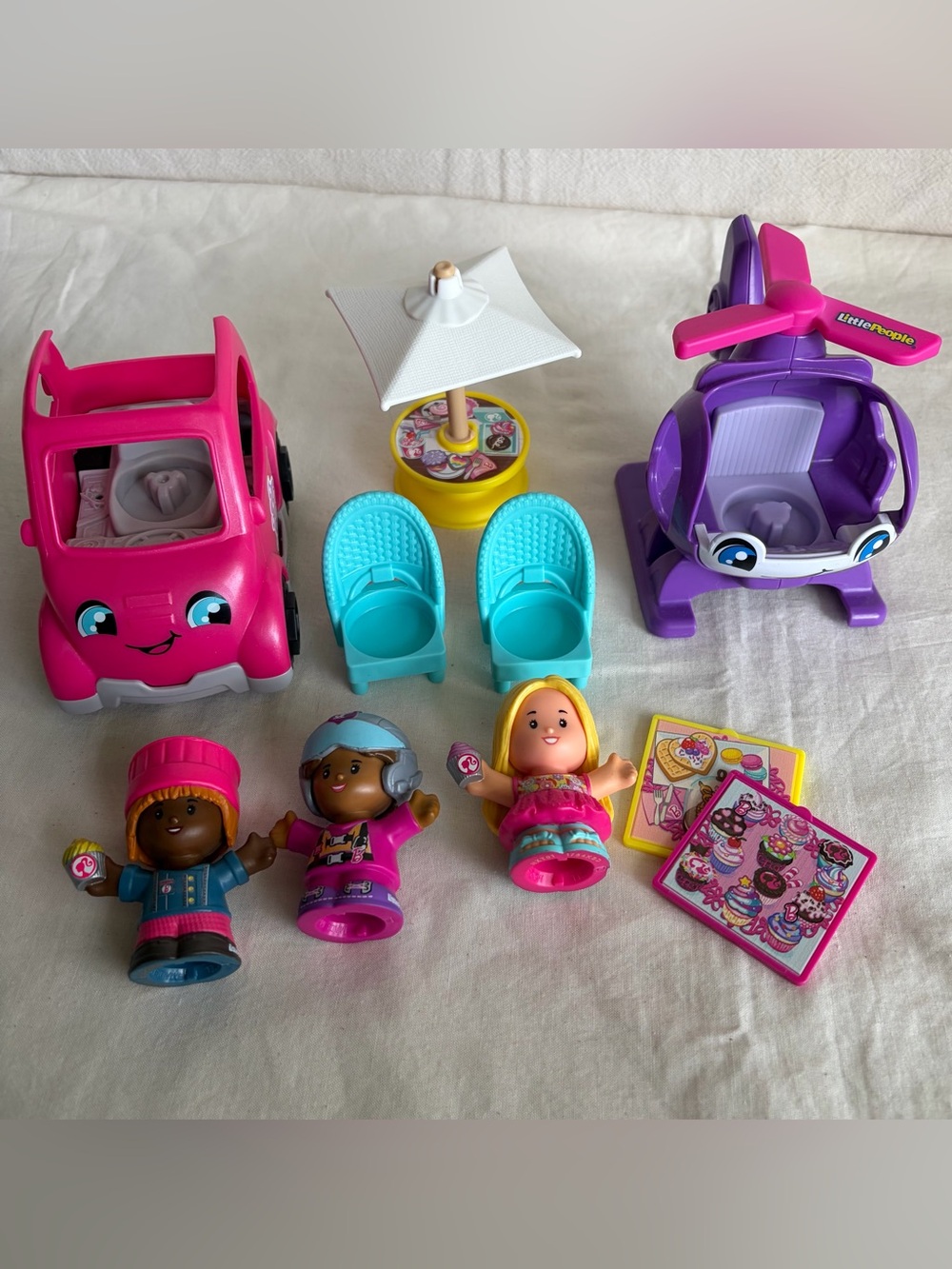 Fisher-Price Little People Barbie lot, (Cupcake Shop and Helicopter Pilot)